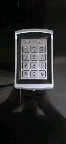 800 door access - door, control